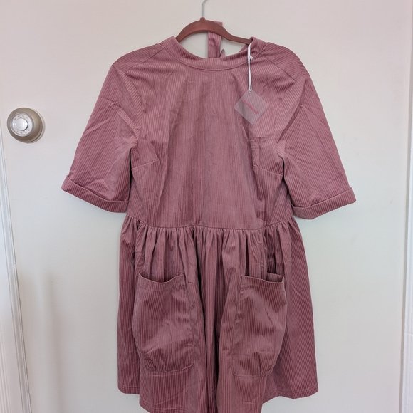 Elegant Mauve Ribbed Mini Dress - Picture 2 of 8